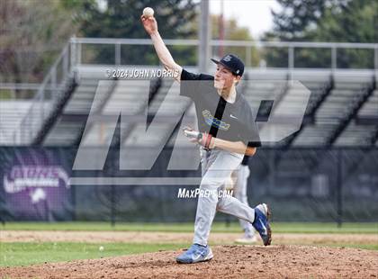 Thumbnail 3 in Fort Wayne Blackhawk Christian @ Leo photogallery.