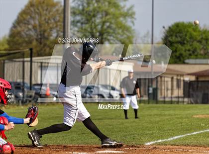 Thumbnail 1 in Fort Wayne Blackhawk Christian @ Leo photogallery.