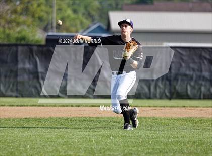 Thumbnail 3 in Fort Wayne Blackhawk Christian @ Leo photogallery.