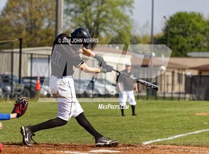 Thumbnail 3 in Fort Wayne Blackhawk Christian @ Leo photogallery.