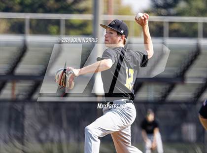 Thumbnail 3 in Fort Wayne Blackhawk Christian @ Leo photogallery.