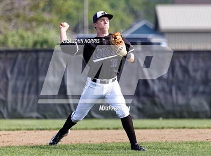 Thumbnail 3 in Fort Wayne Blackhawk Christian @ Leo photogallery.