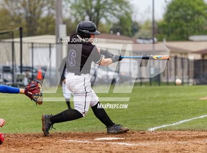 Thumbnail 3 in Fort Wayne Blackhawk Christian @ Leo photogallery.