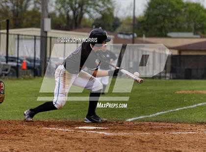 Thumbnail 3 in Fort Wayne Blackhawk Christian @ Leo photogallery.