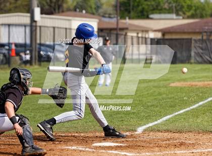 Thumbnail 3 in Fort Wayne Blackhawk Christian @ Leo photogallery.