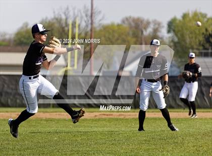 Thumbnail 3 in Fort Wayne Blackhawk Christian @ Leo photogallery.