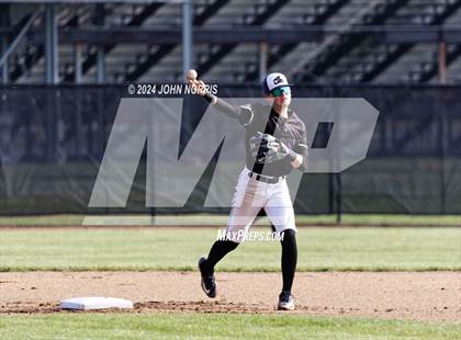 Thumbnail 3 in Fort Wayne Blackhawk Christian @ Leo photogallery.