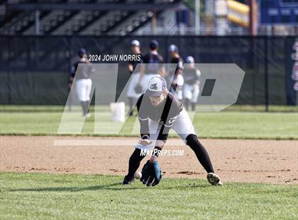 Thumbnail 3 in Fort Wayne Blackhawk Christian @ Leo photogallery.