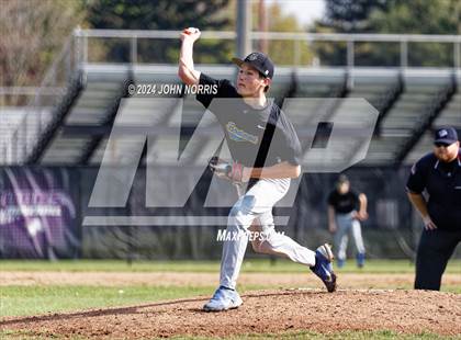 Thumbnail 2 in Fort Wayne Blackhawk Christian @ Leo photogallery.