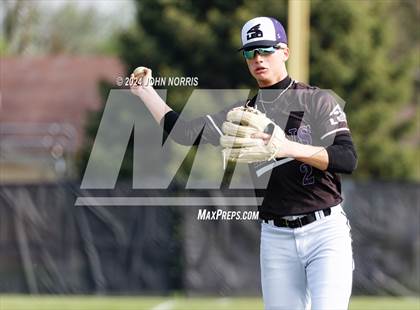 Thumbnail 3 in Fort Wayne Blackhawk Christian @ Leo photogallery.