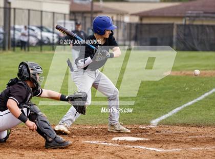 Thumbnail 3 in Fort Wayne Blackhawk Christian @ Leo photogallery.