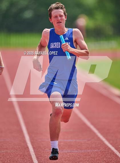 Thumbnail 1 in Northland Christian Relays (4x100M) photogallery.