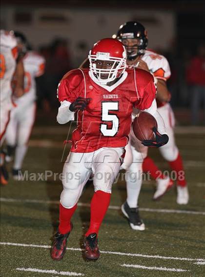 Thumbnail 2 in Gonzales @ Santa Maria photogallery.