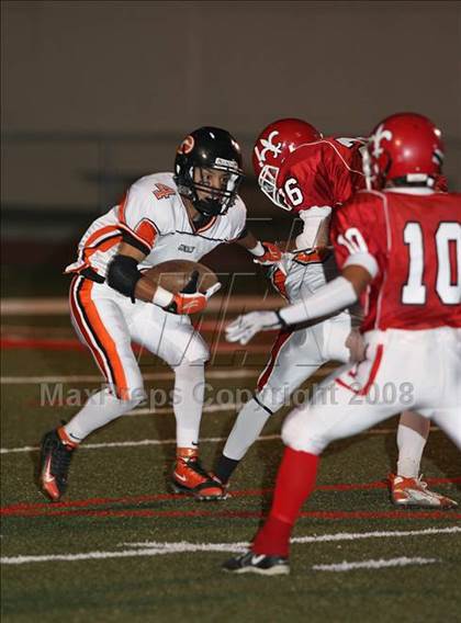 Thumbnail 1 in Gonzales @ Santa Maria photogallery.
