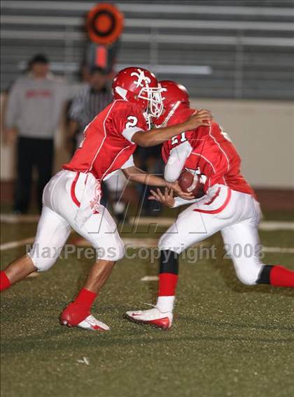 Thumbnail 1 in Gonzales @ Santa Maria photogallery.