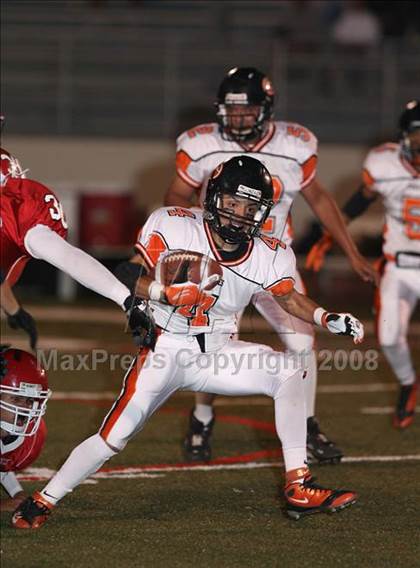 Thumbnail 1 in Gonzales @ Santa Maria photogallery.