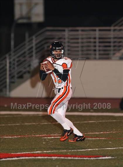 Thumbnail 3 in Gonzales @ Santa Maria photogallery.