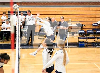 Thumbnail 2 in Glendale Prep Academy @ Scottsdale Christian Academy (AIA 2A Final) photogallery.