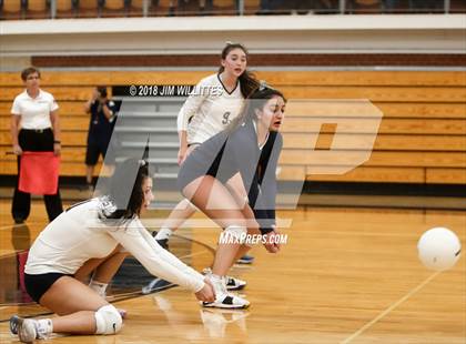 Thumbnail 1 in Glendale Prep Academy @ Scottsdale Christian Academy (AIA 2A Final) photogallery.