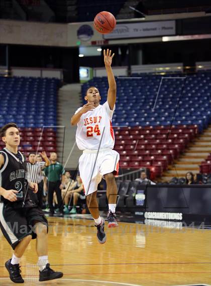 Thumbnail 2 in Jesuit vs Granite Bay photogallery.