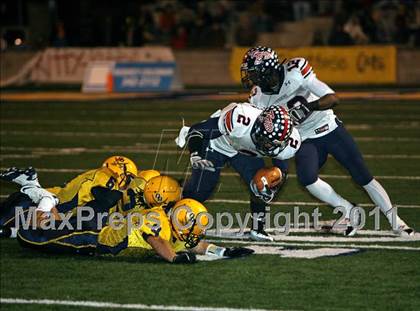 Thumbnail 2 in South Panola @ Olive Branch (MHSAA 6A Quarterfinal) photogallery.