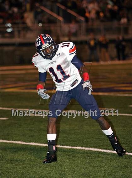 Thumbnail 2 in South Panola @ Olive Branch (MHSAA 6A Quarterfinal) photogallery.