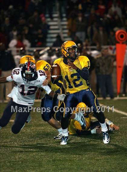 Thumbnail 3 in South Panola @ Olive Branch (MHSAA 6A Quarterfinal) photogallery.