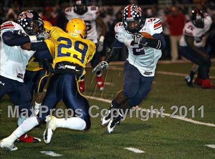 Thumbnail 1 in South Panola @ Olive Branch (MHSAA 6A Quarterfinal) photogallery.