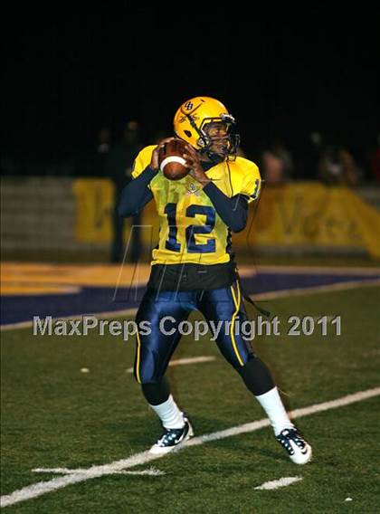 Thumbnail 2 in South Panola @ Olive Branch (MHSAA 6A Quarterfinal) photogallery.