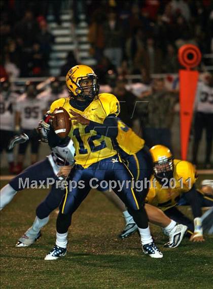 Thumbnail 2 in South Panola @ Olive Branch (MHSAA 6A Quarterfinal) photogallery.