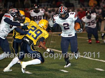 Thumbnail 2 in South Panola @ Olive Branch (MHSAA 6A Quarterfinal) photogallery.