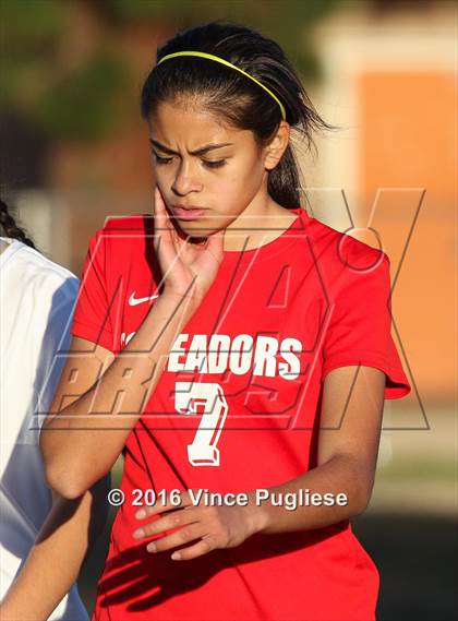 Thumbnail 3 in Taft @ Chatsworth photogallery.