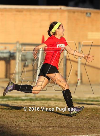 Thumbnail 1 in Taft @ Chatsworth photogallery.