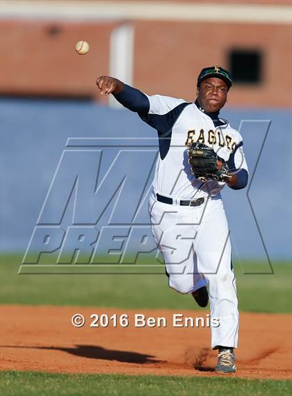 Thumbnail 2 in Eagle's Landing vs Henry County photogallery.