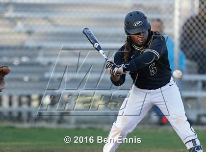 Thumbnail 2 in Eagle's Landing vs Henry County photogallery.