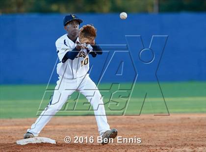 Thumbnail 2 in Eagle's Landing vs Henry County photogallery.