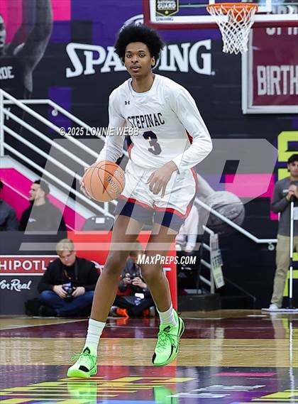 Thumbnail 2 in Archbishop Stepinac vs. Richmond Heights (Army National Guard Hoophall Classic) photogallery.