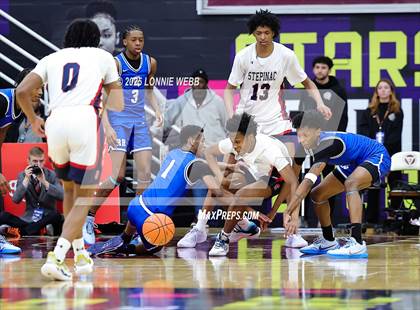Thumbnail 2 in Archbishop Stepinac vs. Richmond Heights (Army National Guard Hoophall Classic) photogallery.