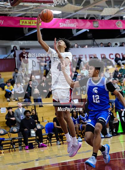 Thumbnail 2 in Archbishop Stepinac vs. Richmond Heights (Army National Guard Hoophall Classic) photogallery.