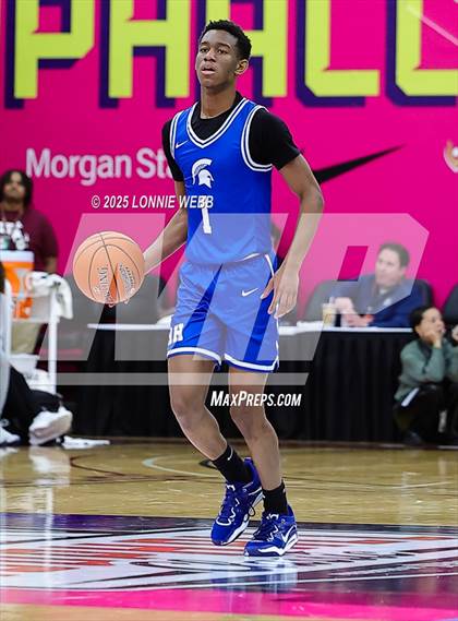 Thumbnail 2 in Archbishop Stepinac vs. Richmond Heights (Army National Guard Hoophall Classic) photogallery.
