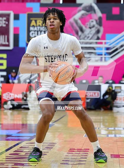 Thumbnail 1 in Archbishop Stepinac vs. Richmond Heights (Army National Guard Hoophall Classic) photogallery.