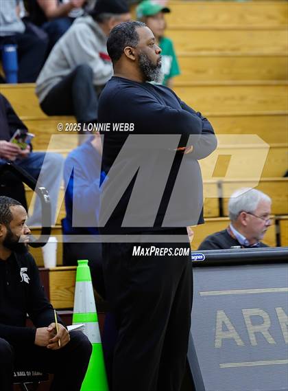 Thumbnail 2 in Archbishop Stepinac vs. Richmond Heights (Army National Guard Hoophall Classic) photogallery.