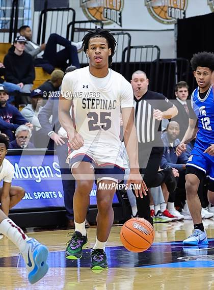 Thumbnail 3 in Archbishop Stepinac vs. Richmond Heights (Army National Guard Hoophall Classic) photogallery.