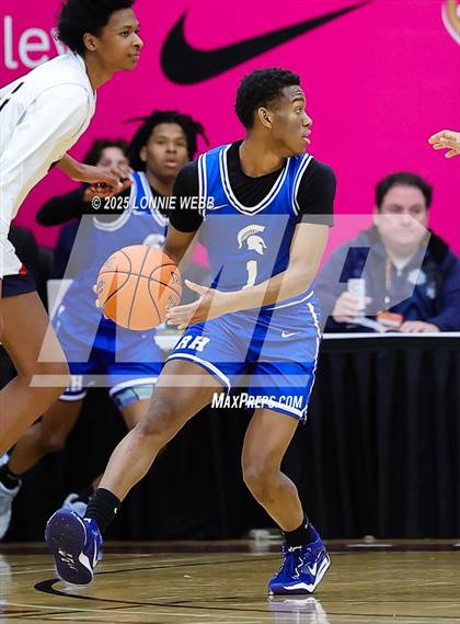 Thumbnail 2 in Archbishop Stepinac vs. Richmond Heights (Army National Guard Hoophall Classic) photogallery.