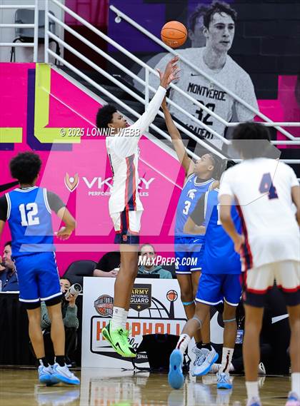 Thumbnail 3 in Archbishop Stepinac vs. Richmond Heights (Army National Guard Hoophall Classic) photogallery.
