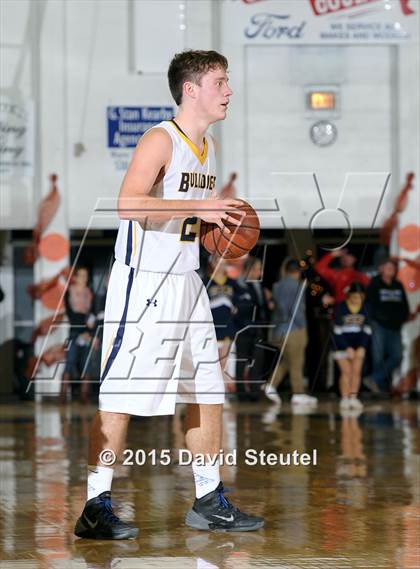 Thumbnail 1 in Sacramento vs. Gridley (Gridley Invitational) photogallery.