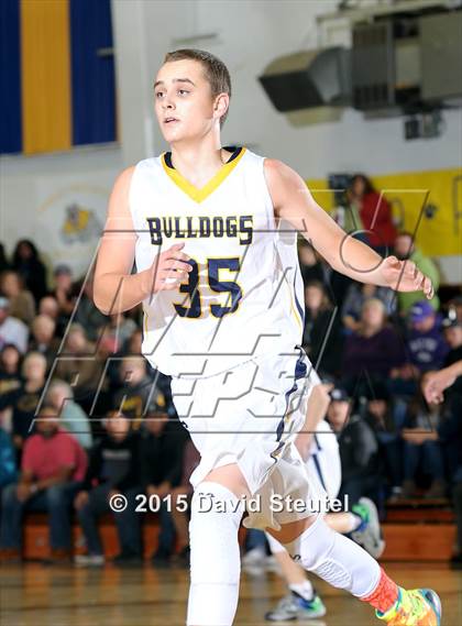 Thumbnail 3 in Sacramento vs. Gridley (Gridley Invitational) photogallery.