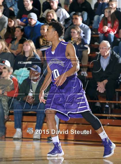 Thumbnail 3 in Sacramento vs. Gridley (Gridley Invitational) photogallery.