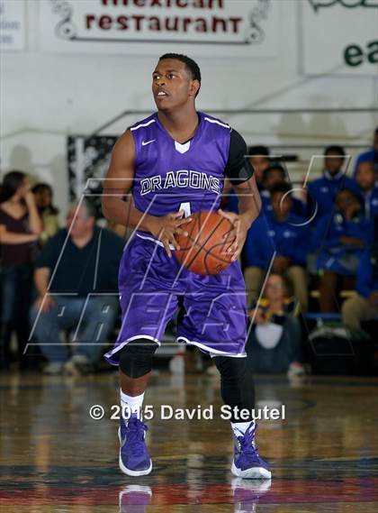 Thumbnail 3 in Sacramento vs. Gridley (Gridley Invitational) photogallery.