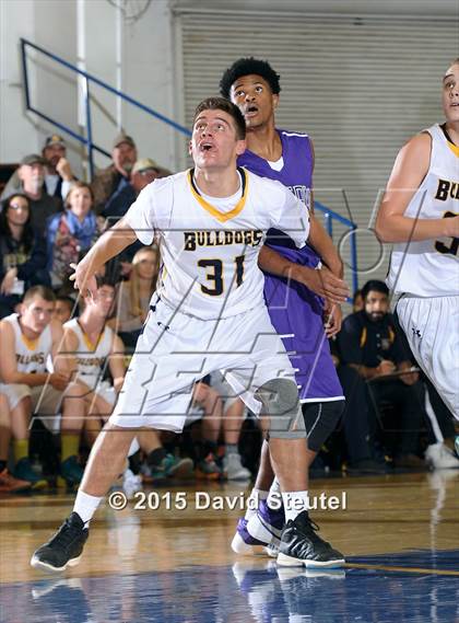 Thumbnail 2 in Sacramento vs. Gridley (Gridley Invitational) photogallery.